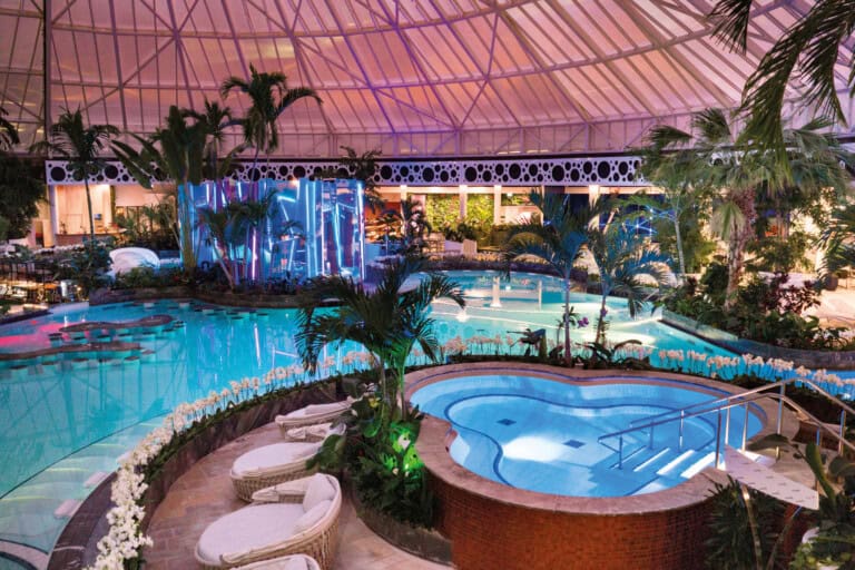 Therme Erding: Wellness der Extraklasse mitten in Bayern