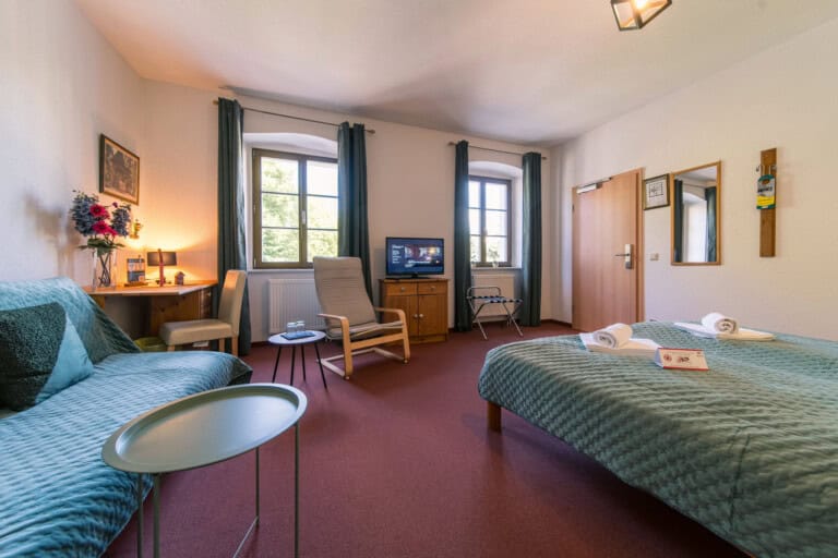 Görlitz³: Hotel Zum Hothertor | Bürgerstübl | FILMAP